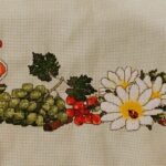 seasonal apples cross stitch model stitching. flowers and fruits